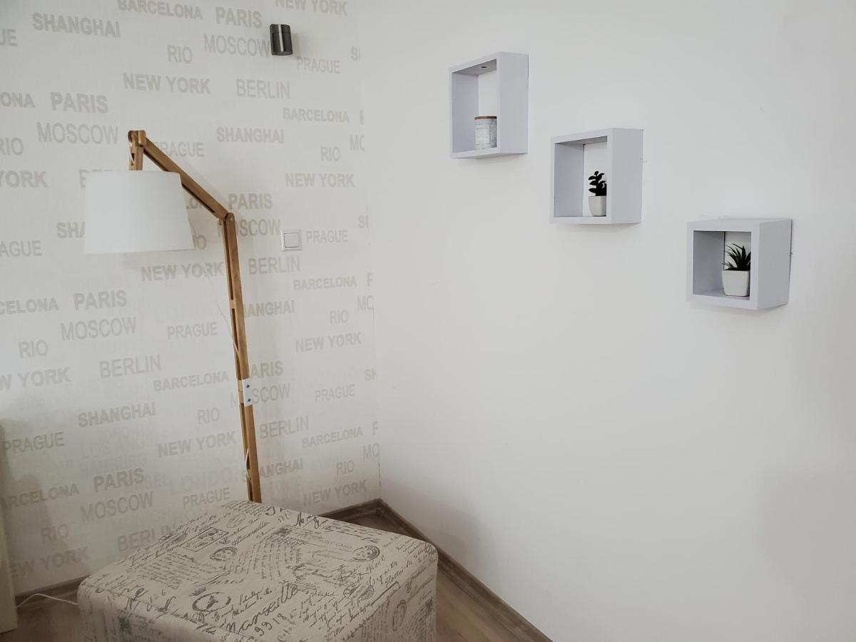 Sleep And Drive Apartment Sarajevo Exterior photo